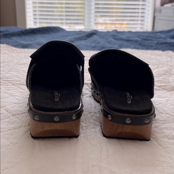 NWOT Kelsi Dagger Clogs - Picture 10 of 10